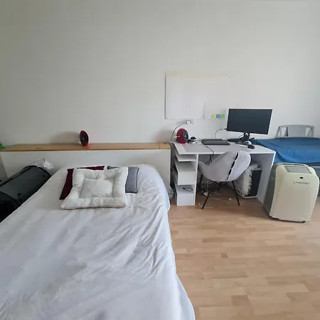 Luminous With Air Conditioning, Eiffel Tower View Apartment *